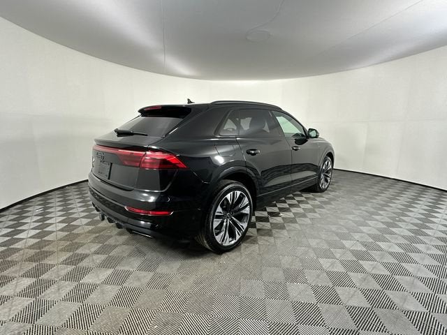 2024 Audi Q8 Premium Plus