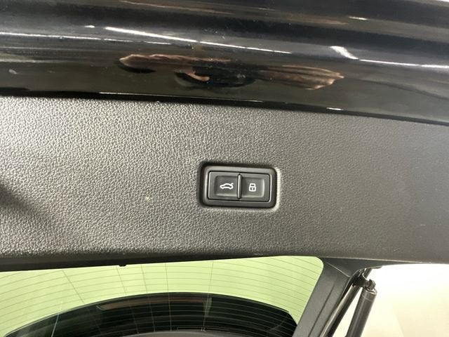 2024 Audi Q8 Premium Plus