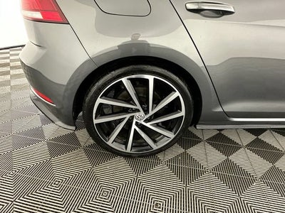 2019 Volkswagen Golf R 2.0T w/DCC & Navigation