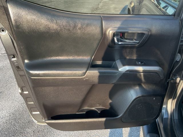 2021 Toyota Tacoma Limited V6