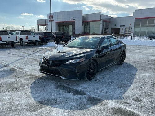 2022 Toyota Camry Hybrid XSE