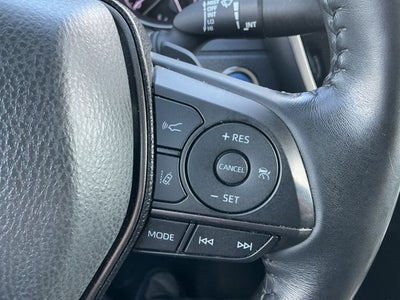 2022 Toyota Camry Hybrid XSE