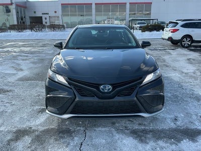 2022 Toyota Camry Hybrid XSE