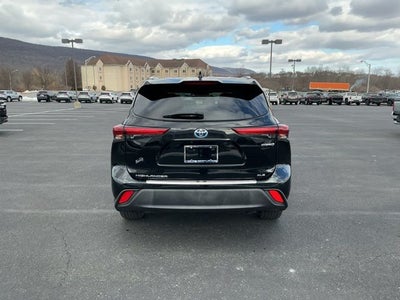 2023 Toyota Highlander Hybrid Bronze Edition