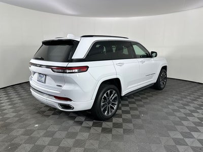 2022 Jeep Grand Cherokee Overland