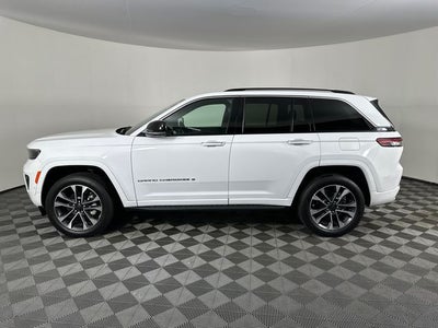 2022 Jeep Grand Cherokee Overland