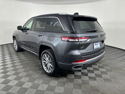 2023 Jeep Grand Cherokee Summit