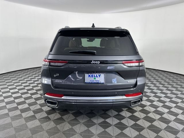 2023 Jeep Grand Cherokee Summit