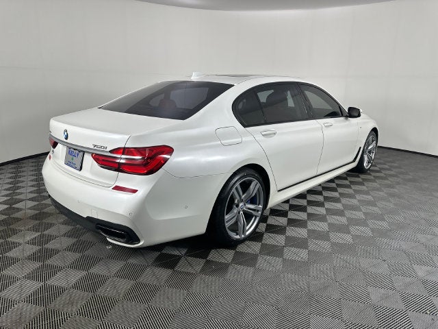 2018 BMW 7 Series 750i xDrive