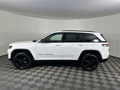 2023 Jeep Grand Cherokee Altitude