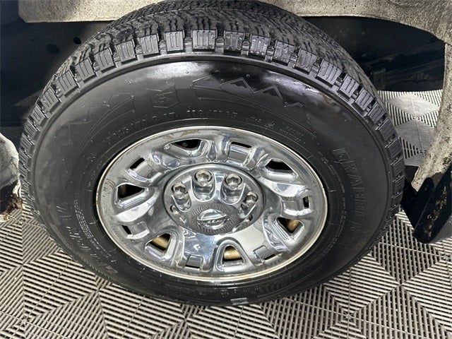 2019 Nissan NV Passenger SL