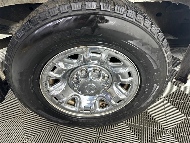 2019 Nissan NV Passenger SL