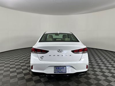 2019 Hyundai SONATA SE