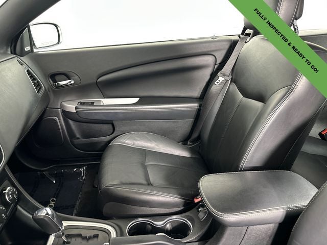 2011 Chrysler 200 Limited