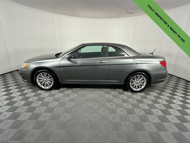 2011 Chrysler 200 Limited