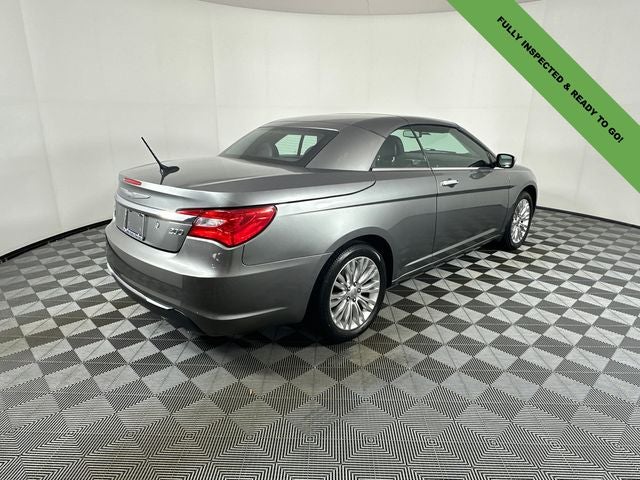 2011 Chrysler 200 Limited