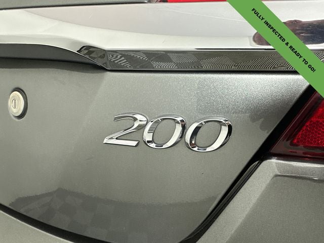2011 Chrysler 200 Limited
