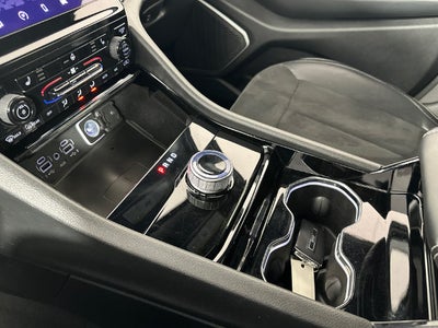 2022 Jeep Grand Cherokee Altitude