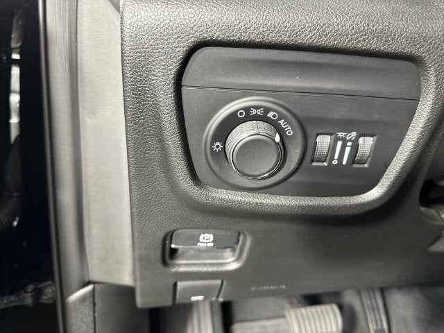 2022 Jeep Grand Cherokee Altitude