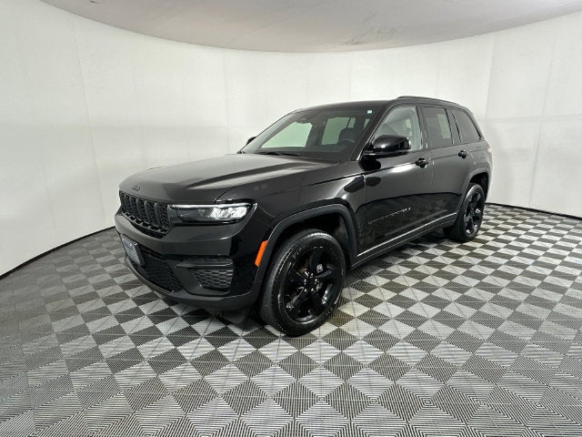 2022 Jeep Grand Cherokee Altitude