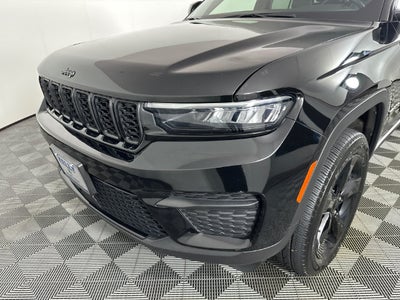 2022 Jeep Grand Cherokee Altitude