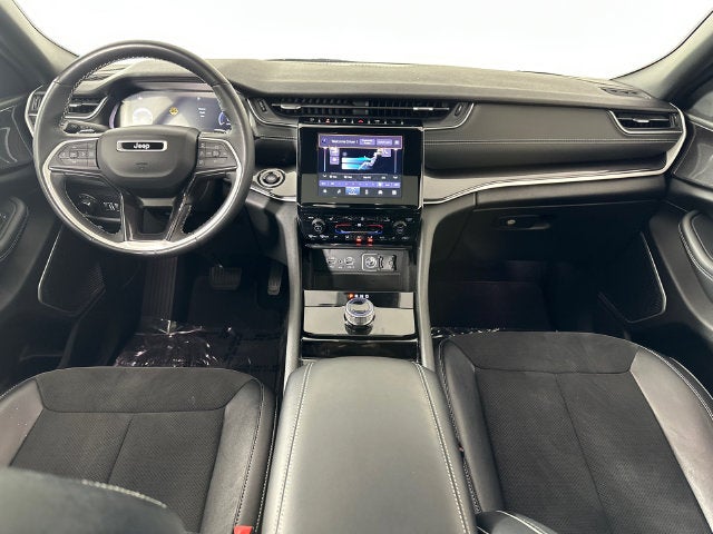 2022 Jeep Grand Cherokee Altitude