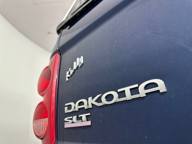 2005 Dodge Dakota SLT
