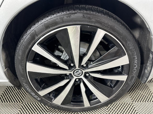 2021 Nissan Altima 2.5 SR Premium Package