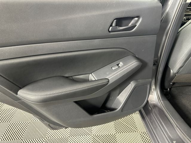 2024 Nissan Altima 2.5 SV Premium Package