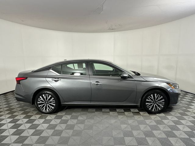 2024 Nissan Altima 2.5 SV Premium Package