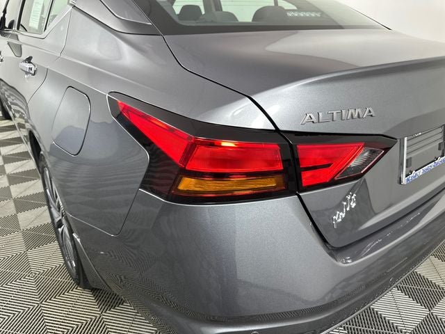 2024 Nissan Altima 2.5 SV Premium Package