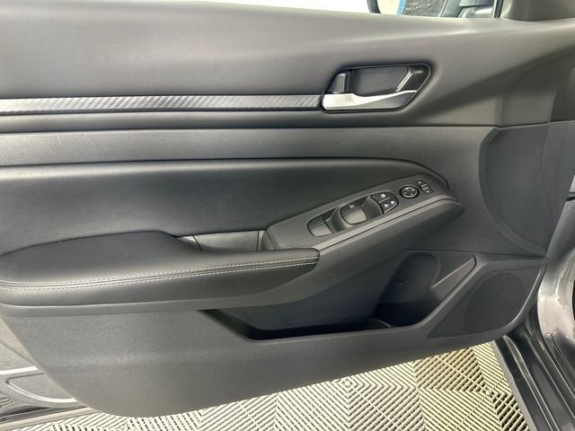 2024 Nissan Altima 2.5 SV Premium Package