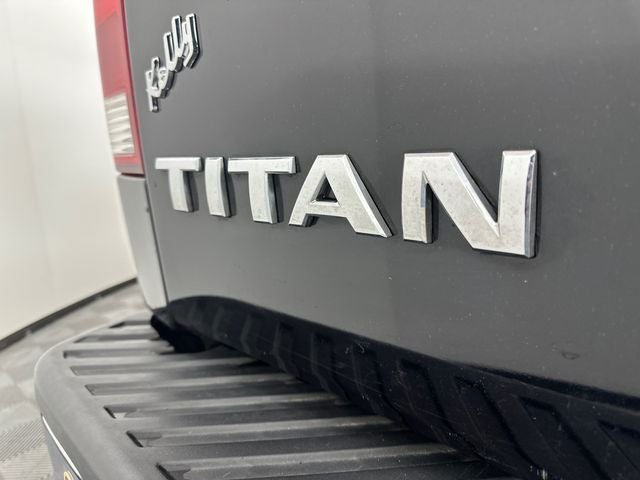 2012 Nissan Titan SL
