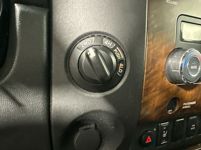 2012 Nissan Titan SL