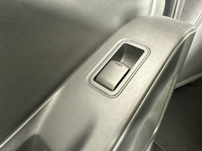 2023 Nissan Frontier SV Midnight Edition & Technology Package