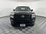 2023 Nissan Frontier SV Midnight Edition & Technology Package