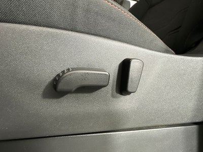 2023 Nissan Frontier PRO-4X Technology Package
