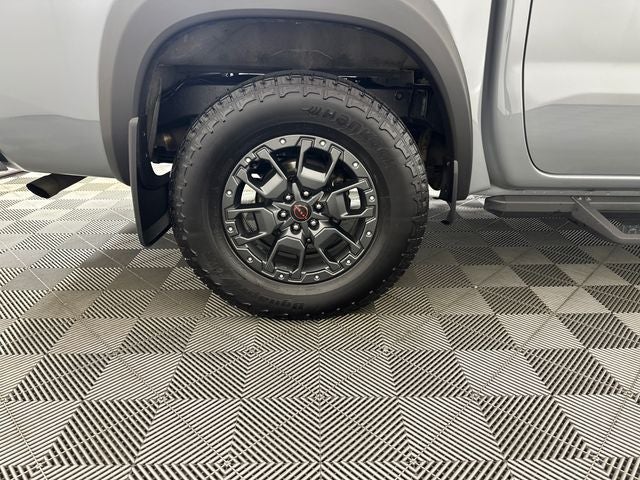 2023 Nissan Frontier PRO-4X Convenience, Premium & Technology Package