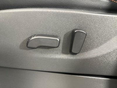 2023 Nissan Frontier PRO-4X Convenience, Premium & Technology Package