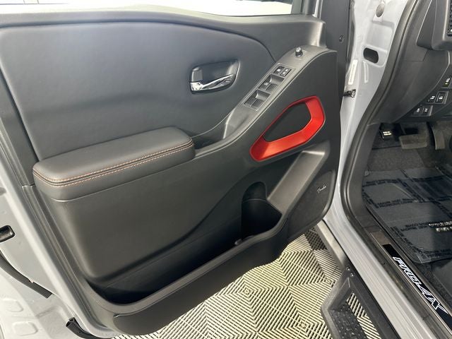 2023 Nissan Frontier PRO-4X Convenience, Premium & Technology Package