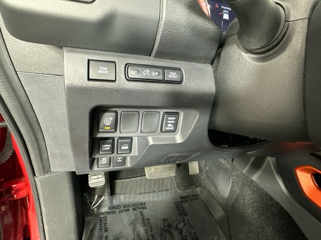 2023 Nissan Frontier PRO-4X Convenience, Premium & Technology Package