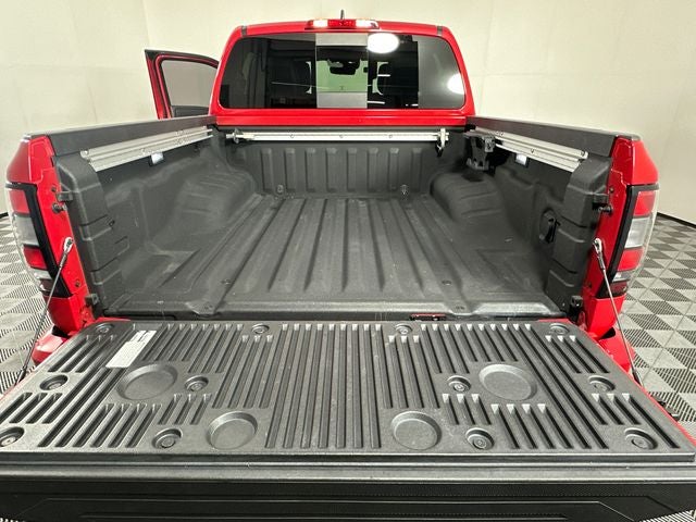 2023 Nissan Frontier PRO-4X Convenience, Premium & Technology Package