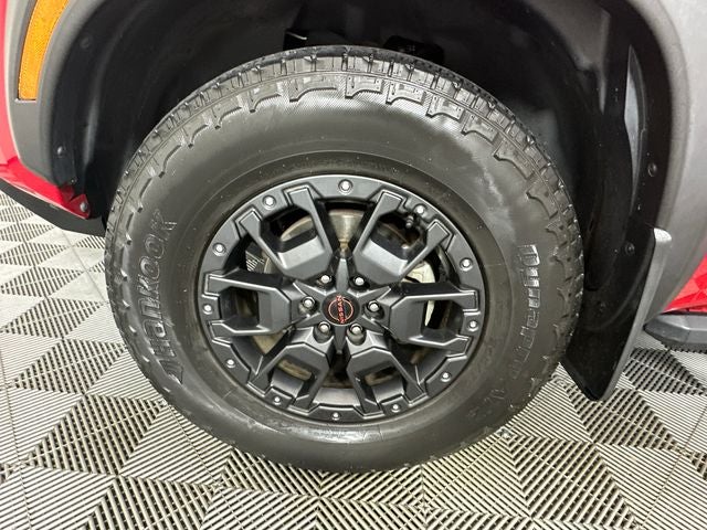 2023 Nissan Frontier PRO-4X Convenience, Premium & Technology Package