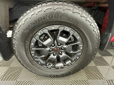 2023 Nissan Frontier PRO-4X Convenience, Premium & Technology Package