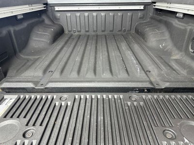 2023 Nissan Frontier SV Convenience, Technology & Tow Package