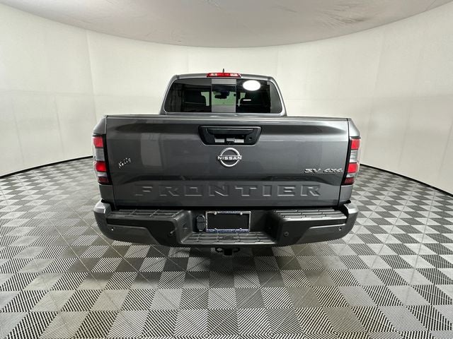 2023 Nissan Frontier SV Convenience, Technology & Tow Package