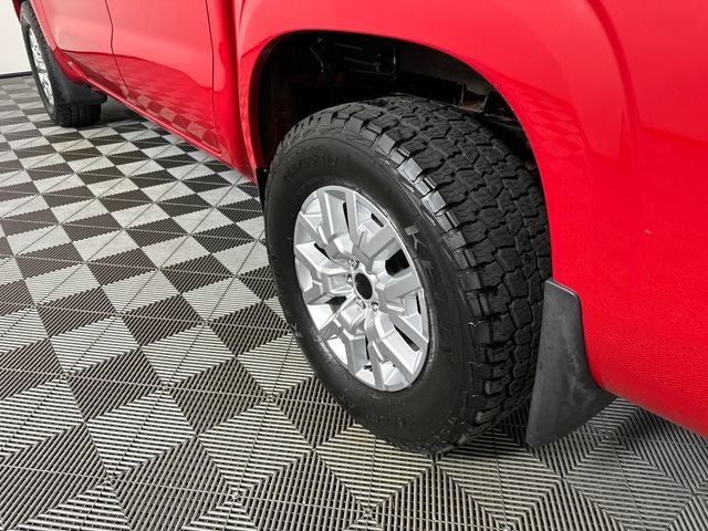 2022 Nissan Frontier SV Convenience & Technology Package