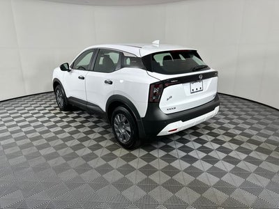 2025 Nissan Kicks S