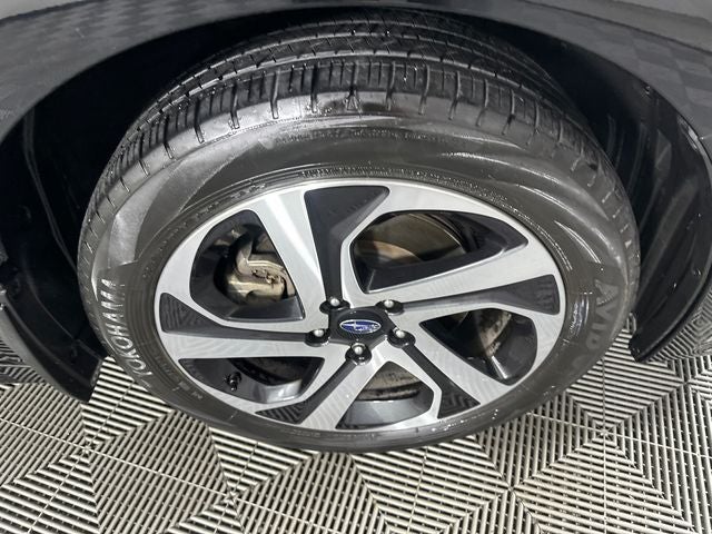 2022 Subaru Legacy Limited XT