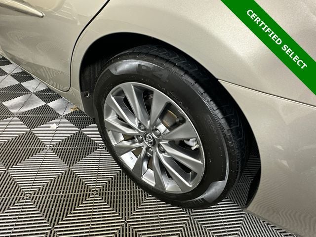 2016 Toyota Camry XLE